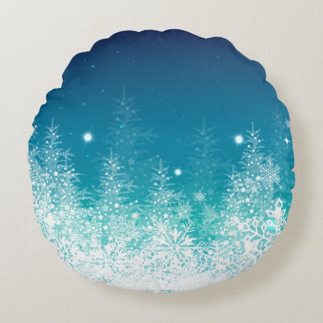 White & Midnight Blue Christmas SnowFlakes Round Pillow (Front)