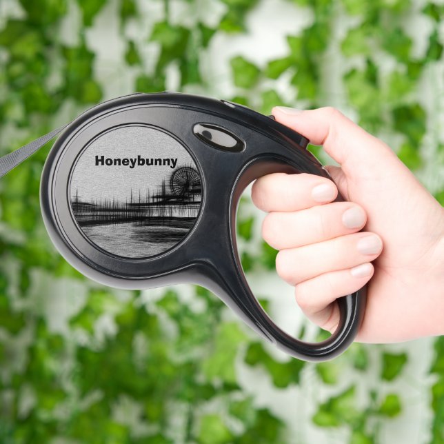 White Noise Santa Monica Pier Retractable Pet Leash (Hand)