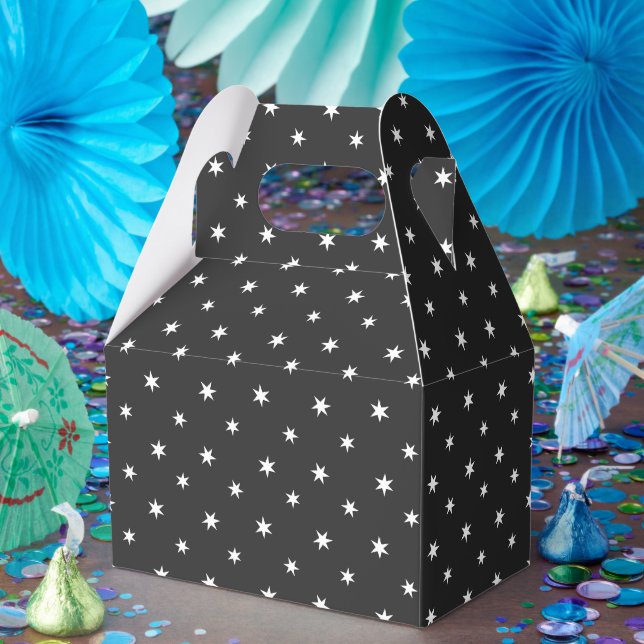 White Paper Stars on Black Decor Favor Boxes (Party)