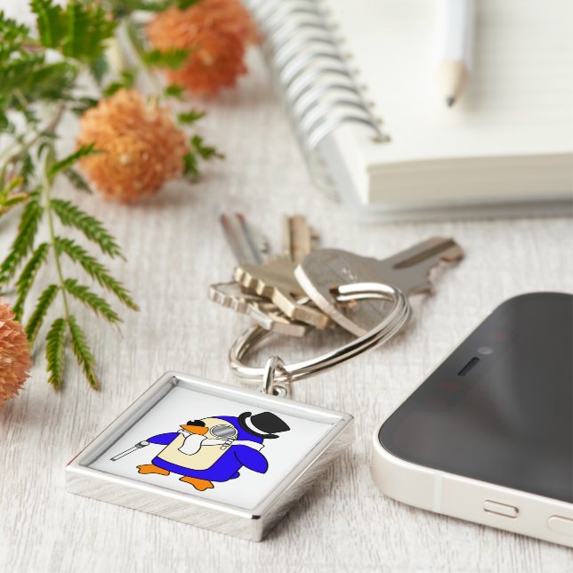 White penguin keychain (Side)