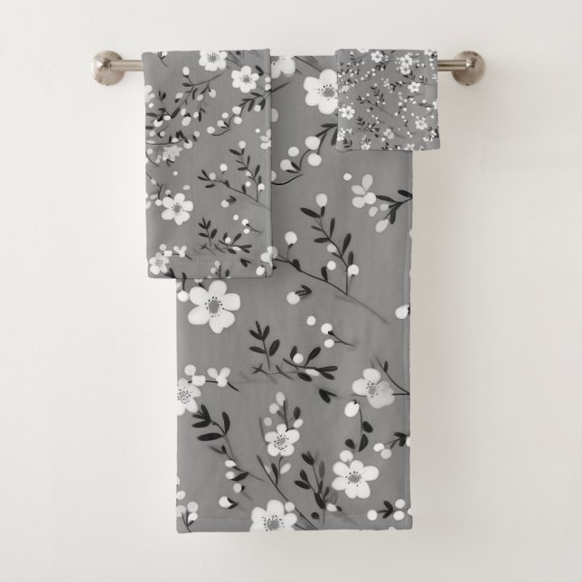 White Posies On Gray Bath Towel Set (Insitu)
