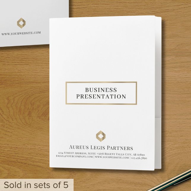 White Presentation Folders Custom Logo (Creator Uploaded)