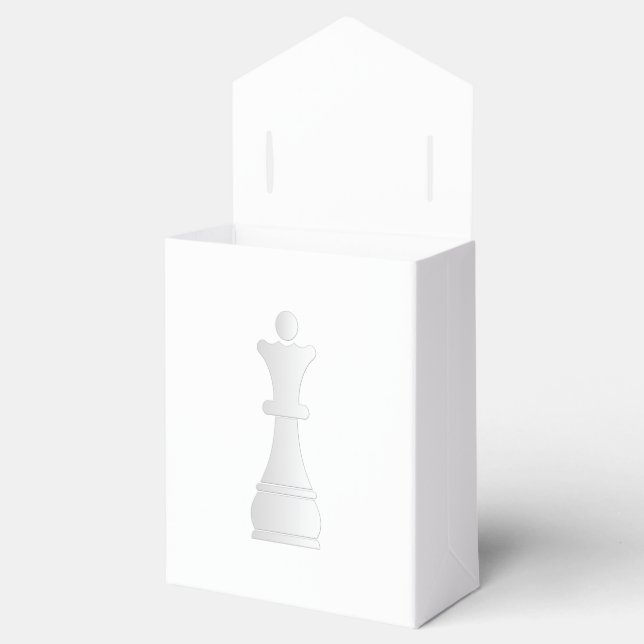White queen chess piece favor boxes (Opened)