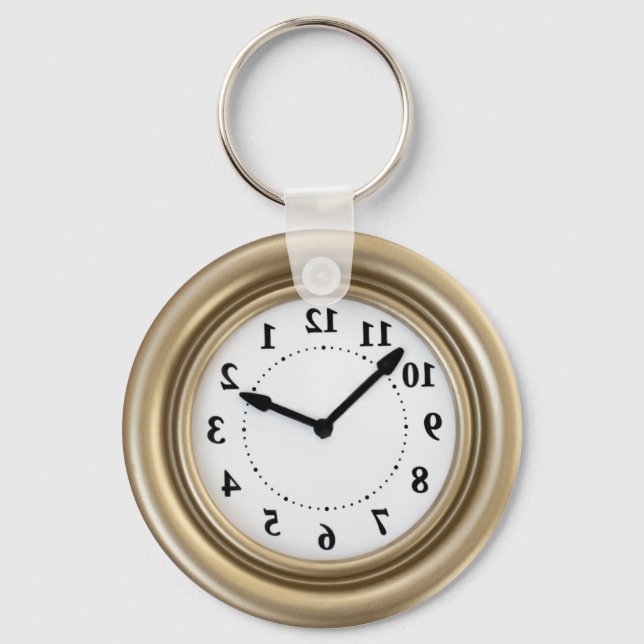 White rabbit's clock keychain (Front)