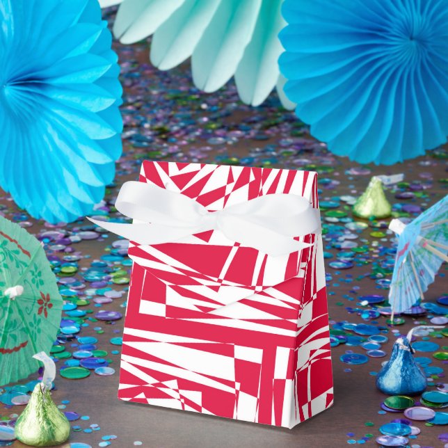 White Red Abstract Illusion Favor Box – Modern Art (Party)