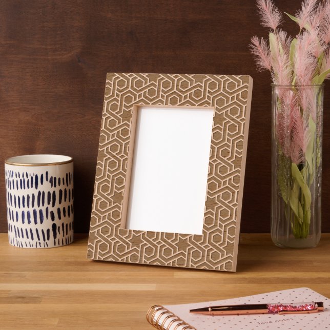White Retro Geometric Pattern Engraved Frames (Left)