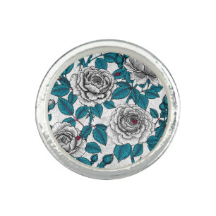 White roses and ladybugs ring