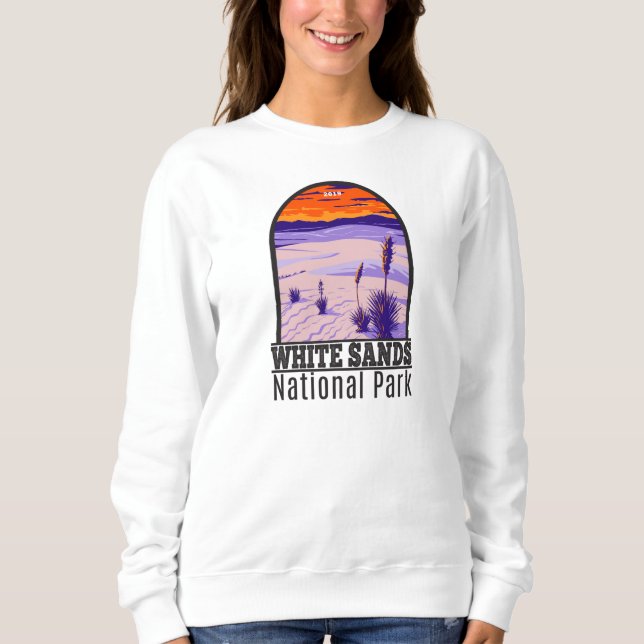 White Sands National Park New Mexico Vintage   Sweatshirt (Front)