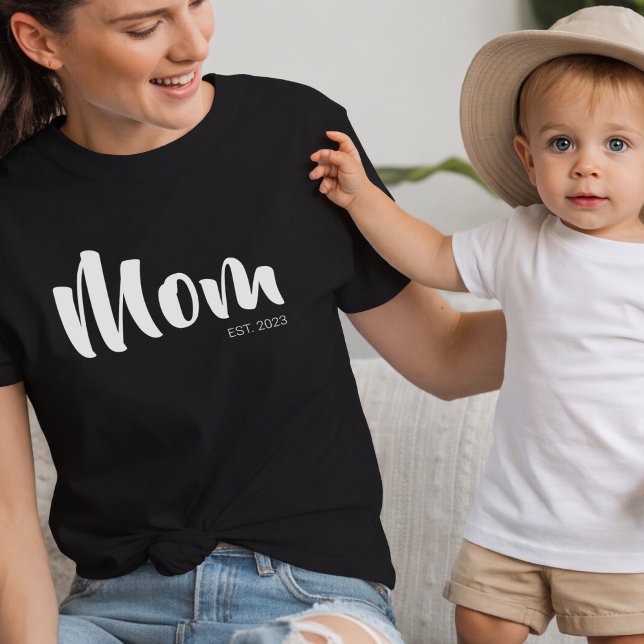 White Script Established Mom Black T-Shirt (White Script Established Mom Black T-Shirt)