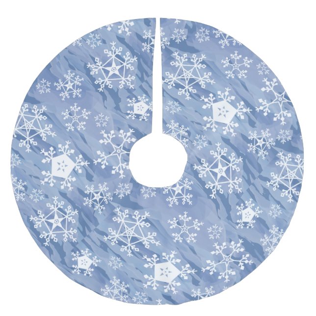 White Snowflakes Brushed Polyester Tree Skirt (Front)