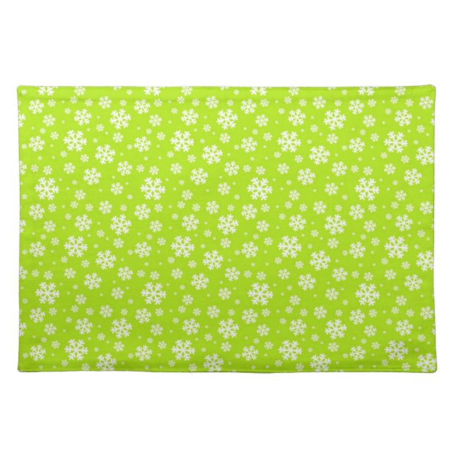 White Snowflakes on Green Winter Pattern Cloth Placemat (Front)