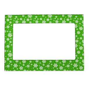 White Snowflakes on Green Winter Pattern Magnetic Frame