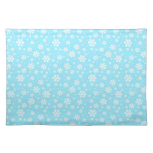 White Snowflakes on Light Blue Winter Pattern Cloth Placemat