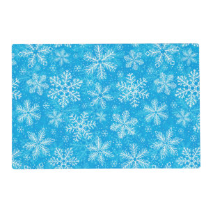 White snowflakes pattern placemat