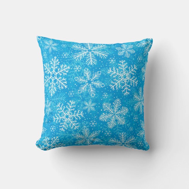 White snowflakes pattern throw pillow (Front)