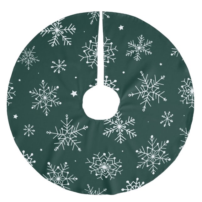 White Snowflakes Winter Holiday Landscape Brushed Polyester Tree Skirt (Front)