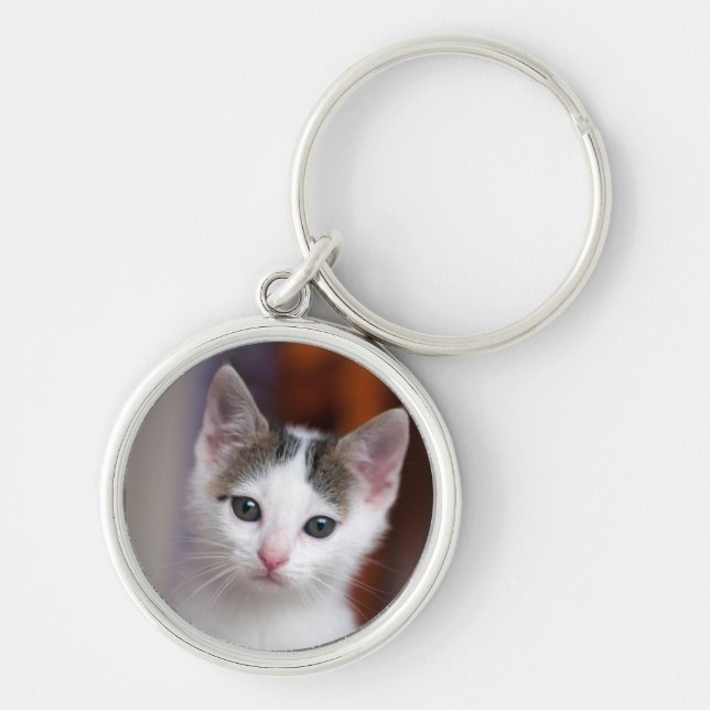 White Spotted Kitty Keychain (Front)