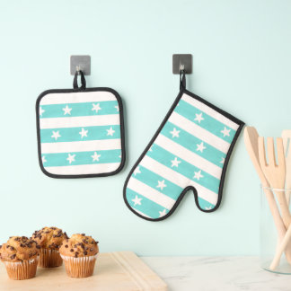 White Stars on Turquoise Stripes Oven Mitt Set