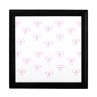 White With Pink Bows Gift Box