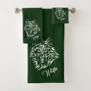 White Wolf Head on Green Personal Bath Towel Set