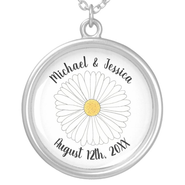 White Yellow Daisy Flower Floral Garden Party Silver Plated Necklace (Front)
