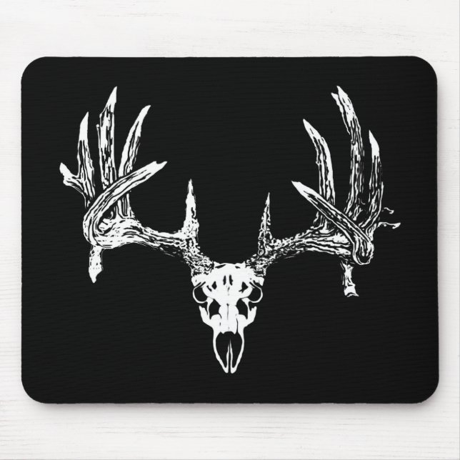 Whitetail deer skull w mouse pad (Front)