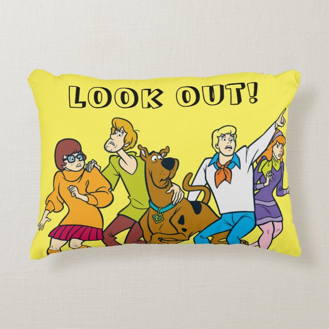 Whole Gang 13 Mystery Inc Decorative Pillow (Front)