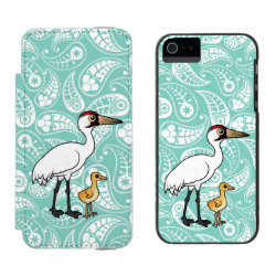 Whooping Crane with Chick Incipio Watson™ iPhone 5/5s Wallet Case