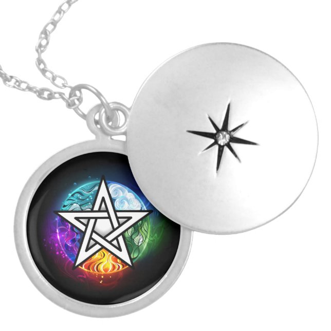 Wiccan pentagram locket necklace (Front)