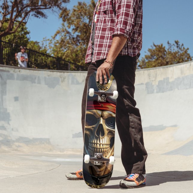 Wicked Pirate Skull Skateboard (Outdoor 2)