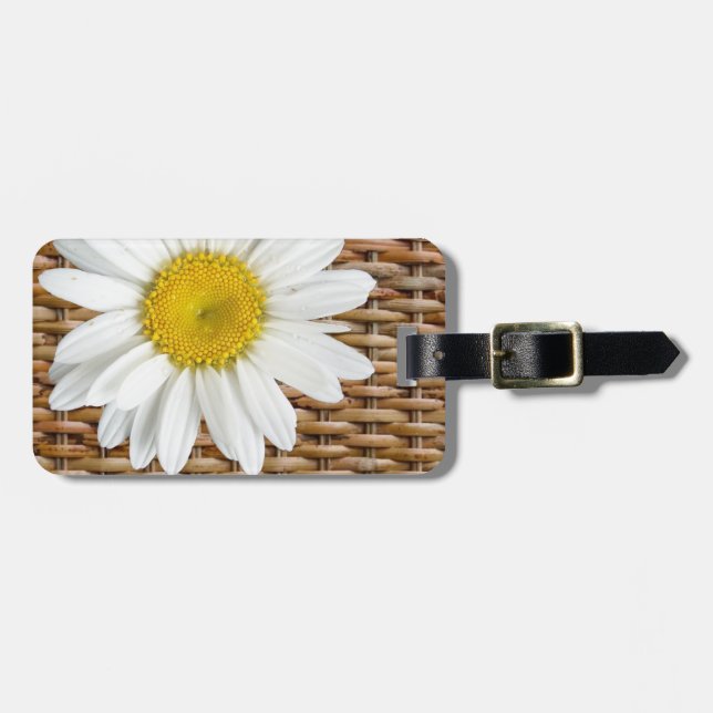 Wicker Daisy Luggage Tag (Front Horizontal)