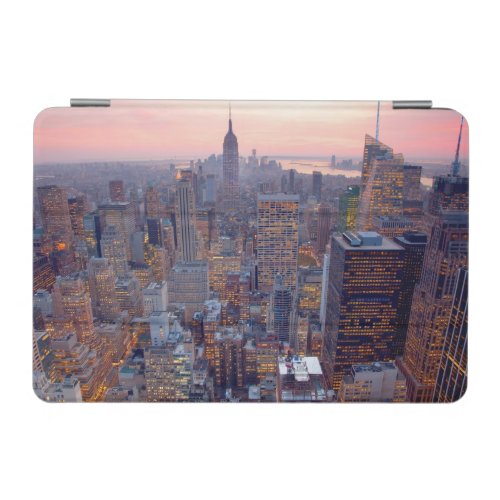 Wide view of Manhattan at sunset iPad Mini Cover