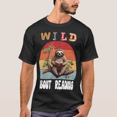 Wild About Reading Books baker Lover Animals Leop T_Shirt