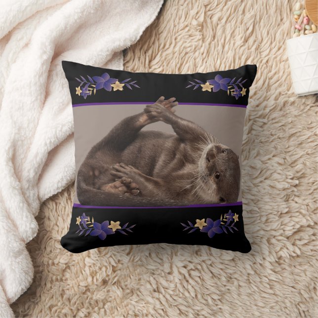 Wild Animals - Cute Otter Pillow (Blanket)