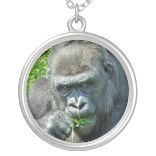 WILD ANIMALS _ GORILLAS SILVER PLATED NECKLACE