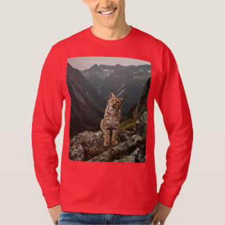 Wild Elegance – The Curious Lynx Collection T-Shirt