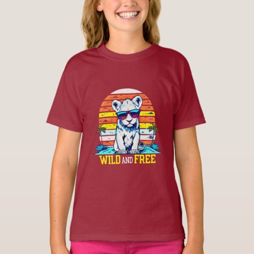 Wild  Free Lion Artwork Wildlife Design T_Shirt