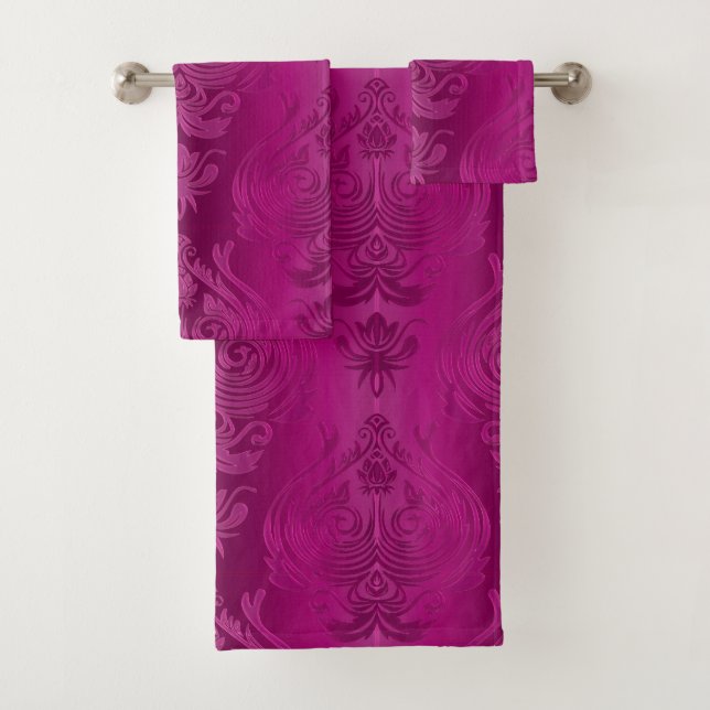 Wild Magenta Floral Damask Print Bath Towel Set (Insitu)