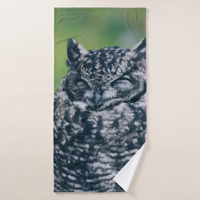 WILD OWL IN FRENCH FOREST BATH TOWEL (Bath Towel)