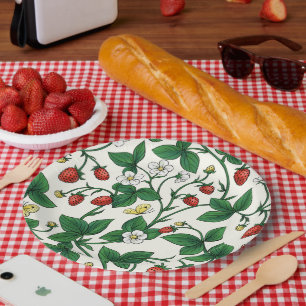 Wild strawberries red/yellow/green/off white paper plates