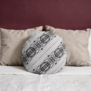 Wildcat Matrix - Bengal Cat Leopard Black & White Round Pillow