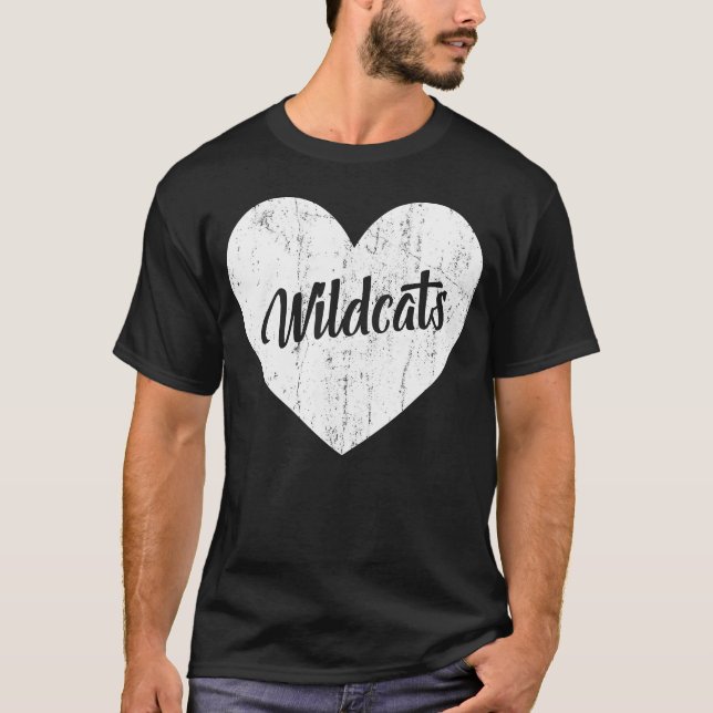 Wildcats School Sports Faneam rit Mascot He friend T-Shirt (Front)