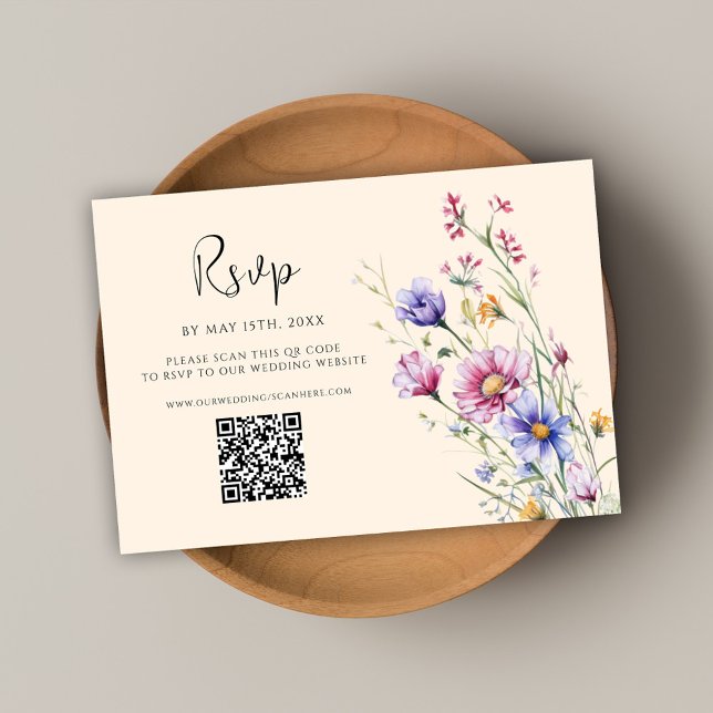 Wildflower QR Code Modern Elegant Wedding RSVP Card (Wildflower QR Code Modern Elegant Wedding RSVP Card)