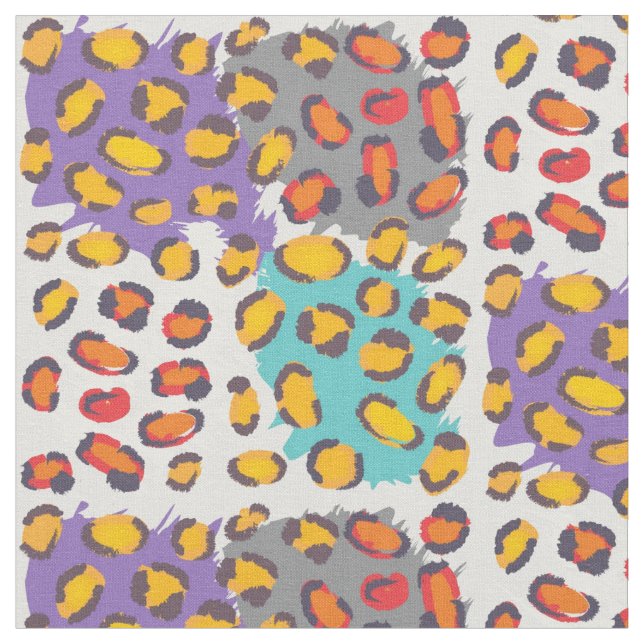 Wildlife animal pattern fabric (Close Up)