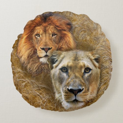 Wildlife_ Lion  Lioness Round Pillow