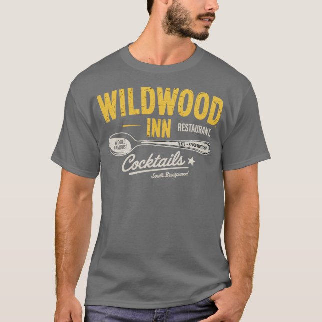 Wildwood Inn - Breezewood, PA T-Shirt (Front)