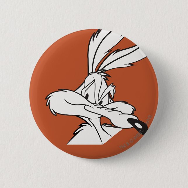 WILE E. COYOTE™ Looking sneaky Pinback Button (Front)