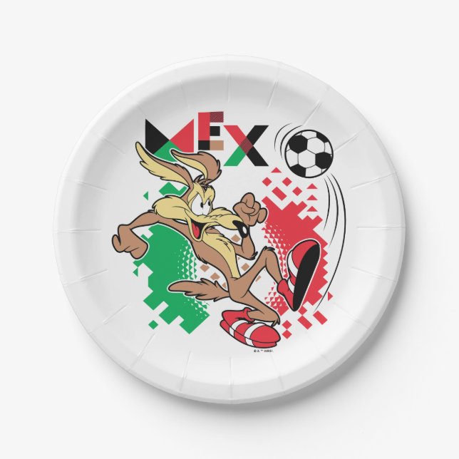 WILE E. COYOTE™ Team Mexico Soccer Graphic Paper Plates (Front)