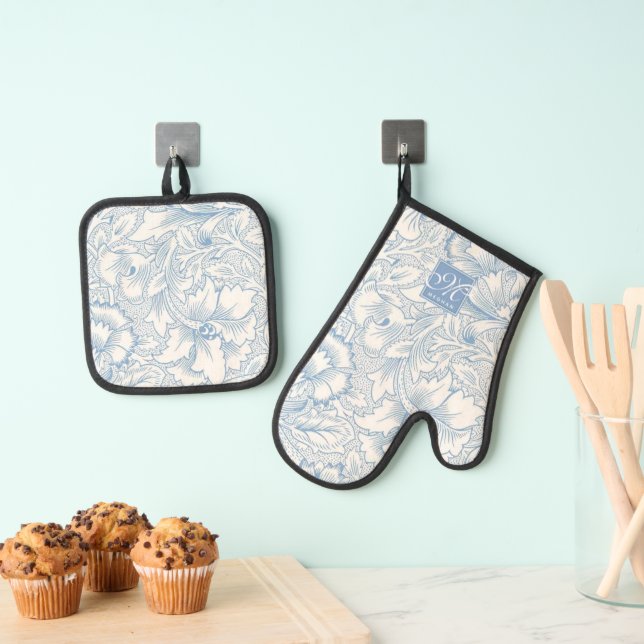 William Morris, Art Nouveau Blue Acanthus Monogram Oven Mitt & Pot Holder Set (Insitu(Hanging))