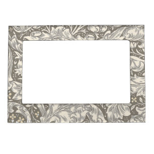 William Morris Bachelor's Button antique damask Magnetic Frame